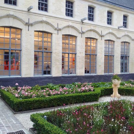 L'Hermitage Gantois, Autograph Collection Lille Eksteriør billede The gardens of the museum